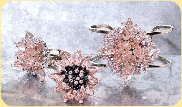 esempi fai da te foto anelli bracciali perle olive rosa perline argento ematite