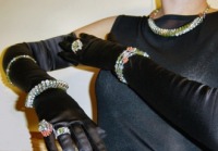 set di bigiotteria torchon collana collier braccialetti anelli cavigliera verde olivo