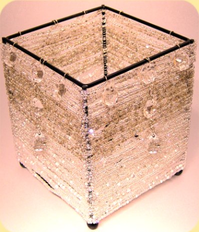 foto di portacandela di perline e pivette in vetro: realizzazione con tecnica veneziana