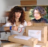 lo Staff di Tiger Bazar Stefania e Marzia Bravi e le spedizioni