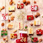 calendario avvento con 24 pacchetti regalo