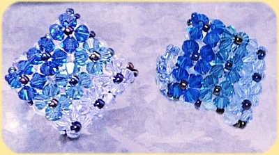 creare anelli fiorellini Swarovski con cristalli rombetti 4 mm cristallo acquamarina blu